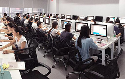 學(xué)好IT技術(shù)，為何離不開(kāi)扎實(shí)的英語(yǔ)功底與計(jì)算機(jī)硬件開(kāi)發(fā)結(jié)合？